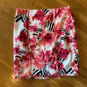 White House Black Market Floral Skirt